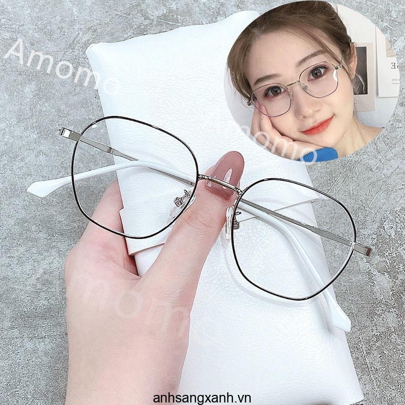 Cận 0.5 độ có nên đeo kính? Không đeo kính có tăng độ cận không? 5