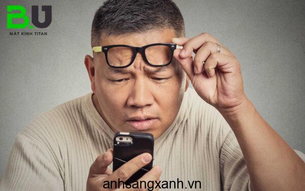 Kính lão là thấu kính gì? Nên mua kính lão ở đâu 4